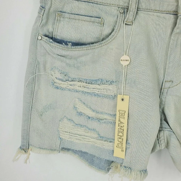 Blank NYC Tomboy Short Sunbaked Cactus Raw Hem NWT - Picture 5 of 8